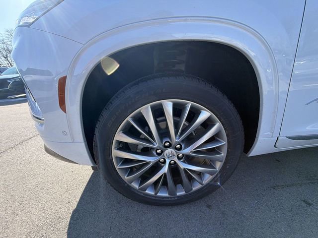 New 2026 Buick Enclave Avenir w/ Super Cruise Package FWD image 10