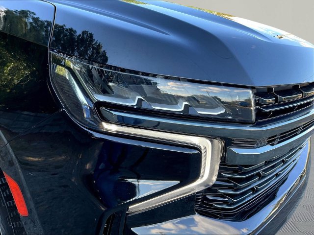 Used 2021 Chevrolet Tahoe Z71 w/ Z71 Off-Road Package AWD/4WD image 32