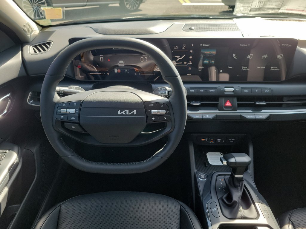 New 2026 Kia K4 EX FWD image 18