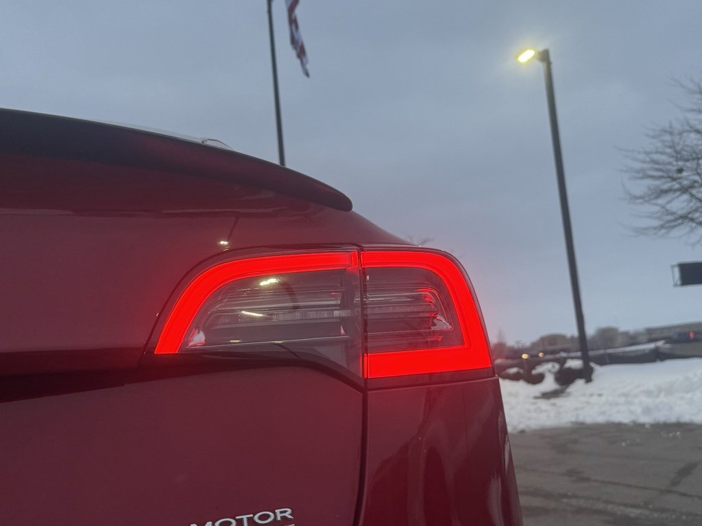 Used 2021 Tesla Model 3 Performance image 53