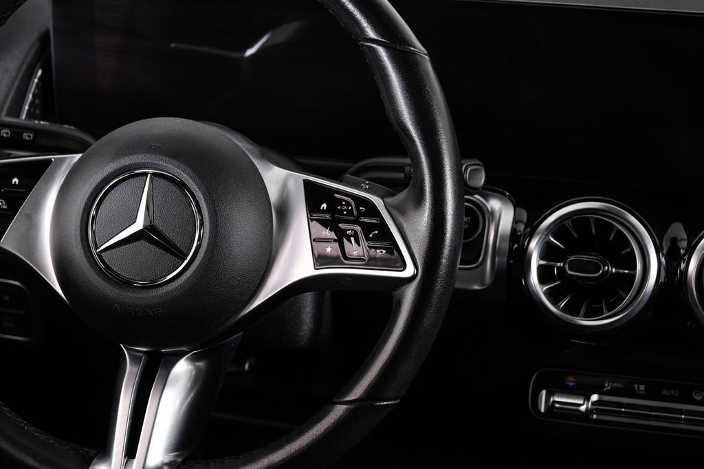 Used 2024 Mercedes-Benz EQB 250+ w/ Winter Package image 15