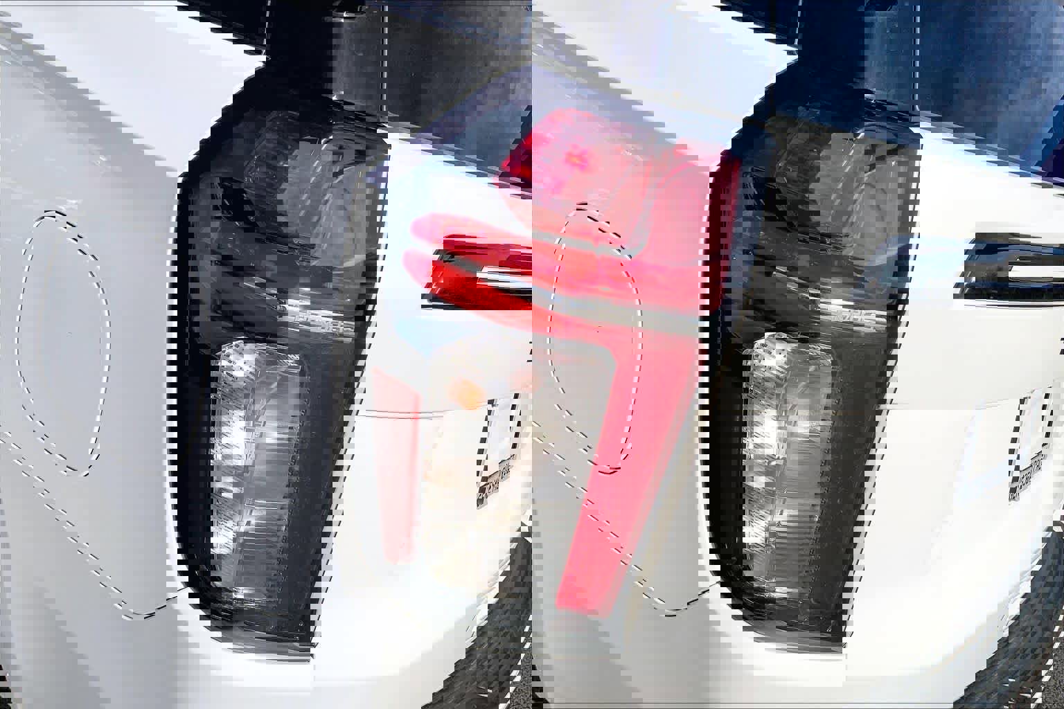 Certified 2024 Chevrolet Tahoe Z71 w/ Luxury Package image 28