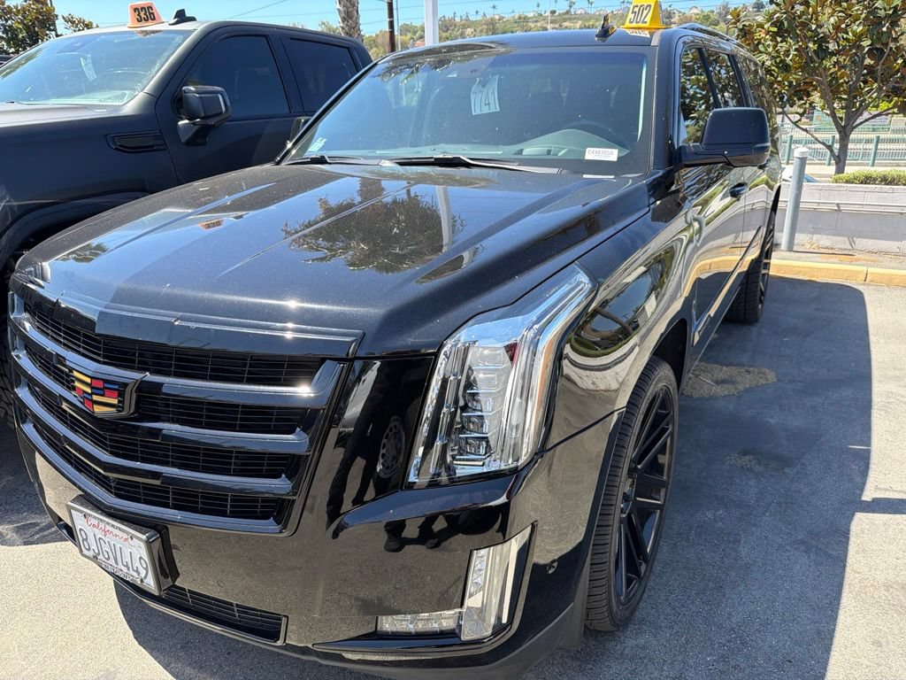 Used 2019 Cadillac Escalade ESV Premium Luxury AWD/4WD image 3