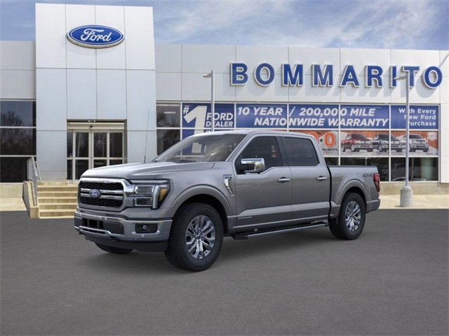 New 2025 Ford F150 Lariat w/ Equipment Group 501A Mid