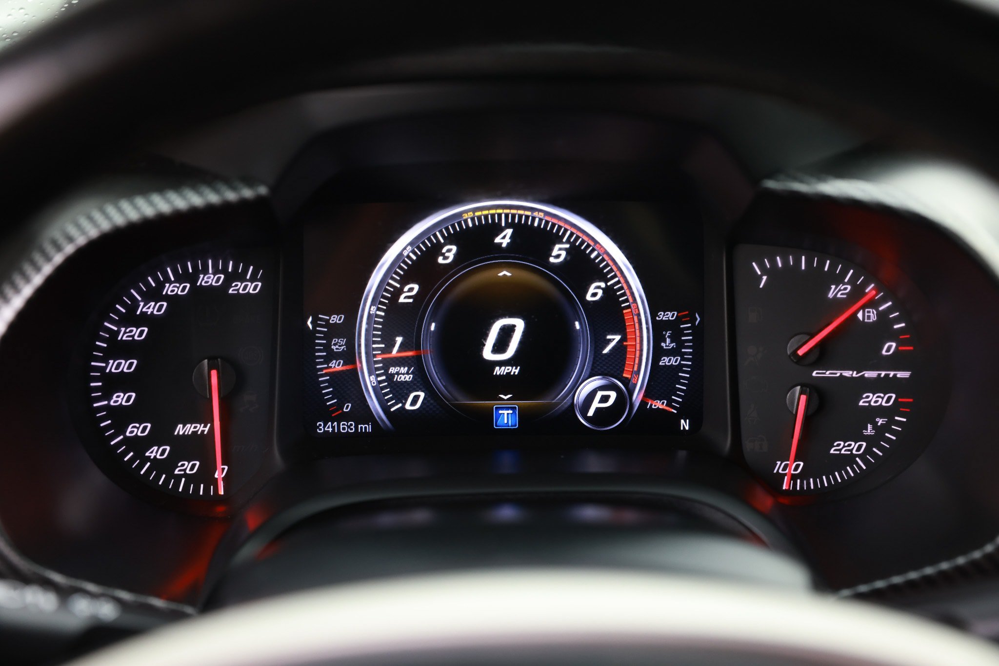 Used 2019 Chevrolet Corvette Grand Sport w/ Carbon Flash Badge Package RWD image 31