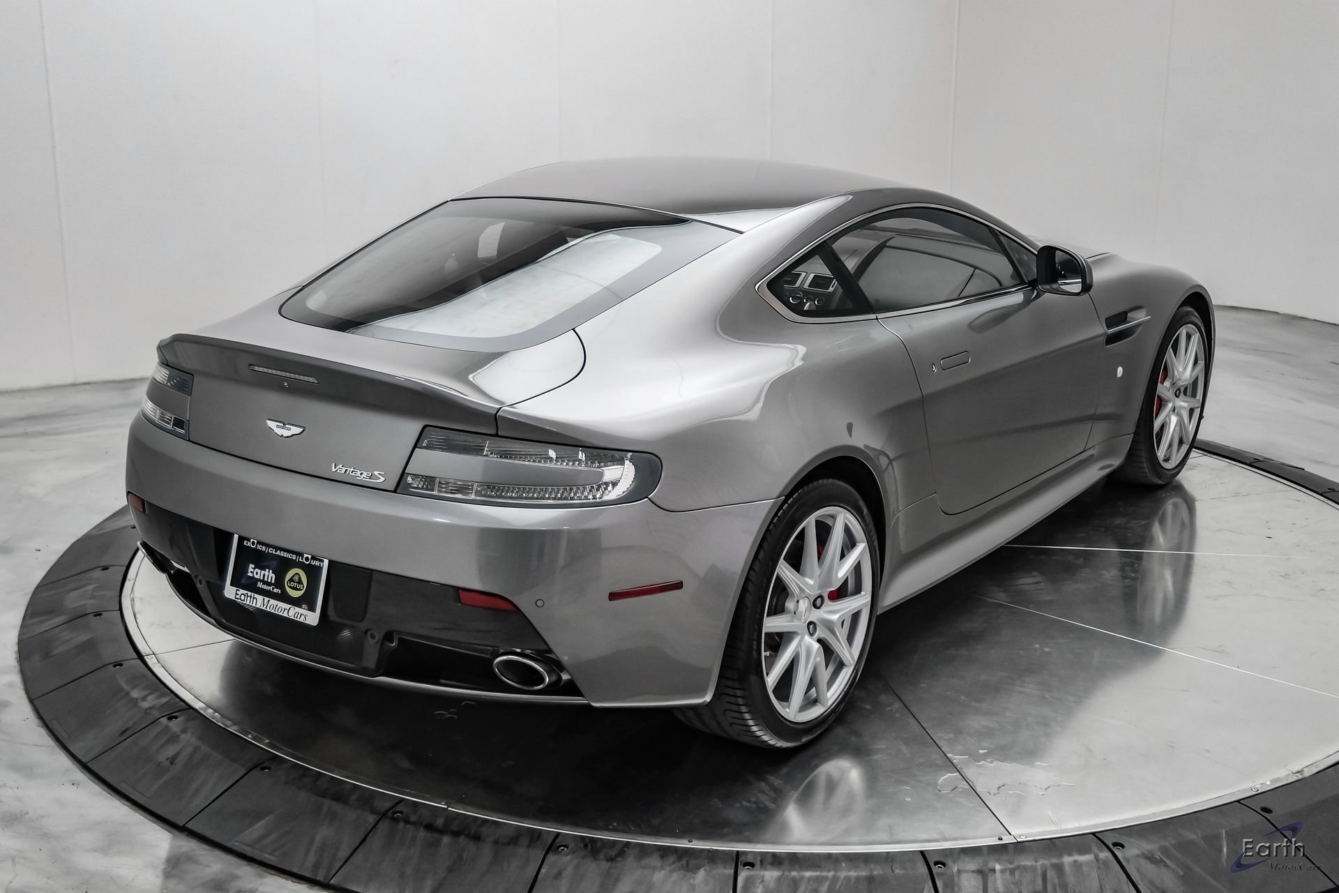 Used 2014 Aston Martin V8 Vantage S RWD image 21
