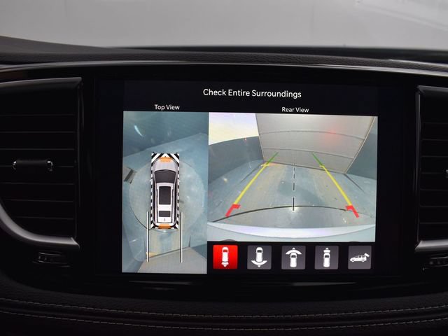 New 2026 Chrysler Pacifica Limited w/ S Appearance Package FWD image 36