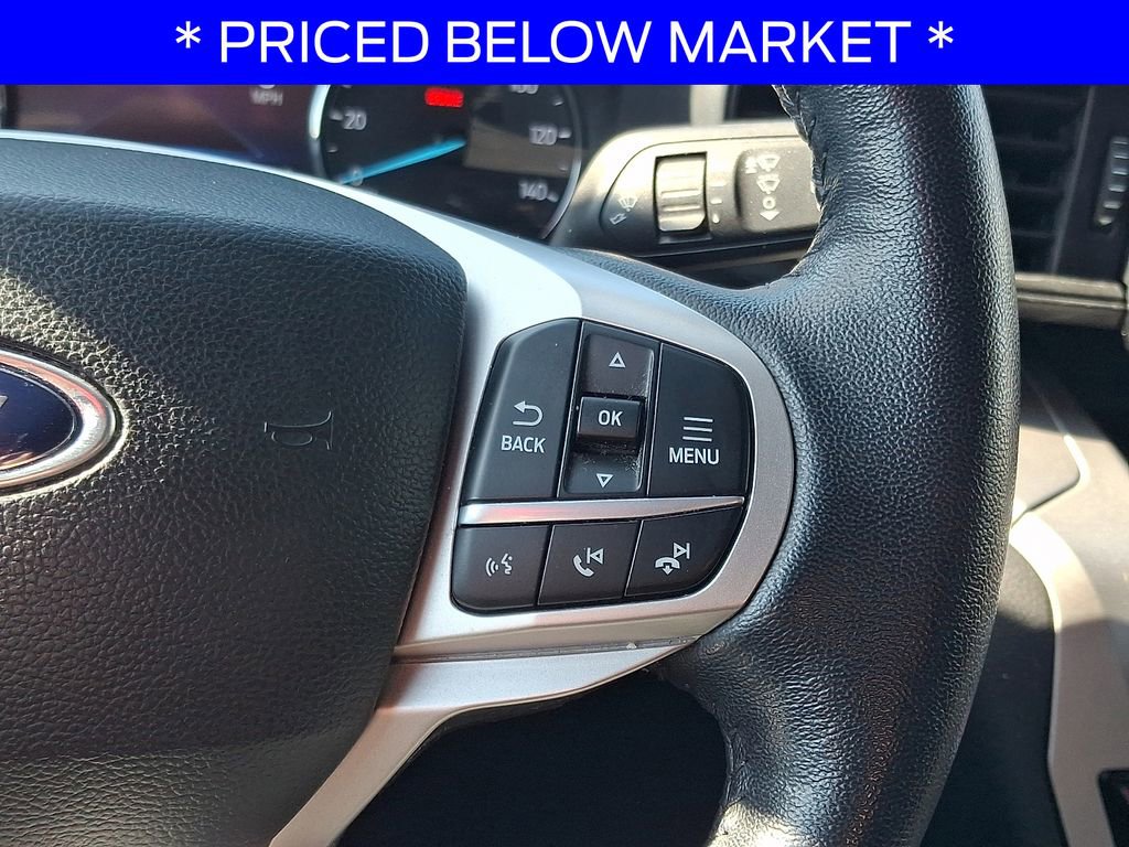 Used 2022 Ford Explorer XLT image 22
