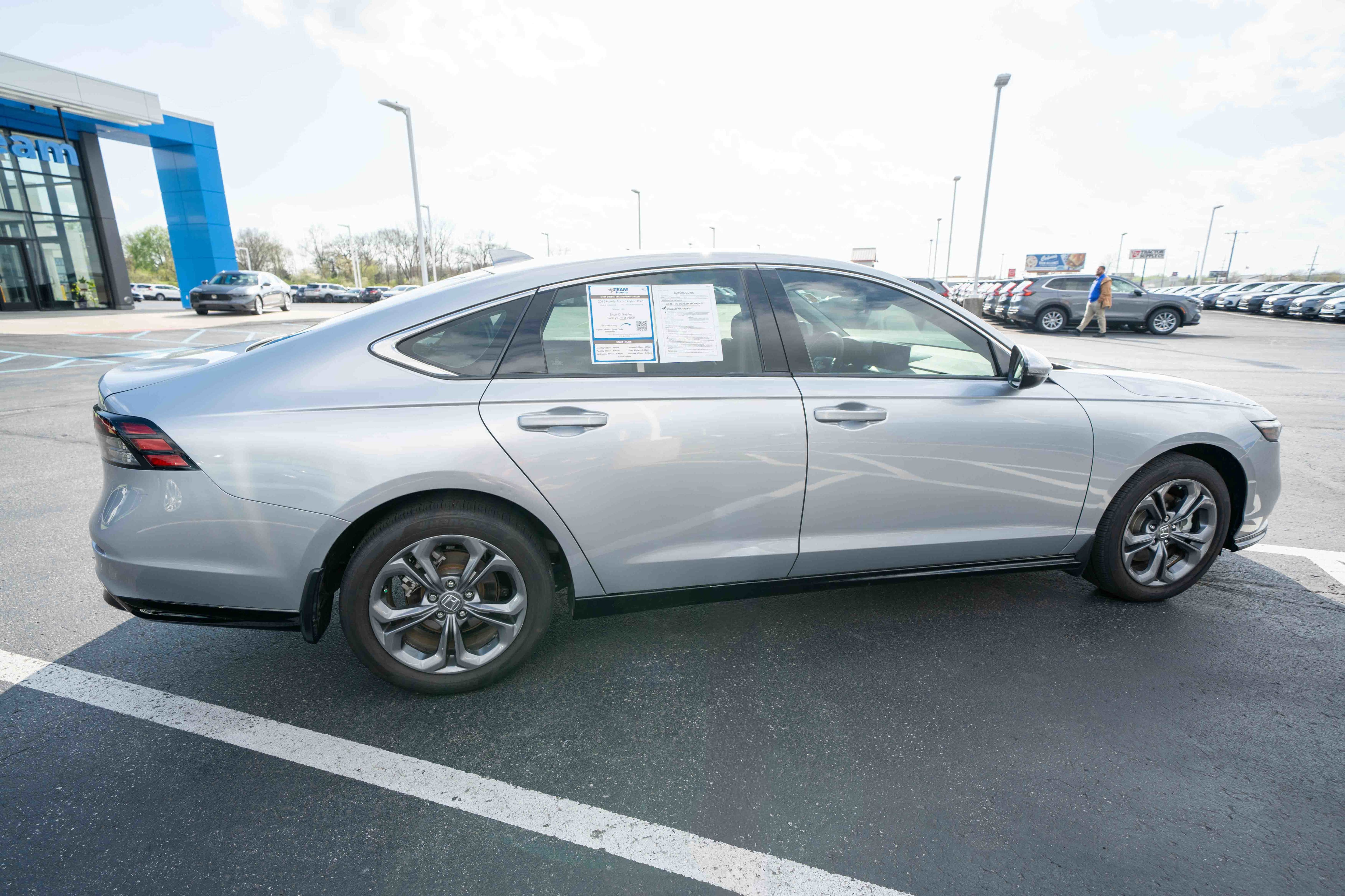 Certified 2025 Honda Accord EX-L image 6