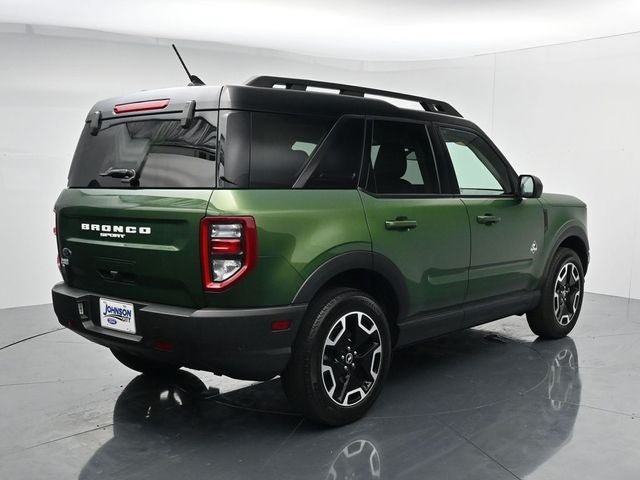 Used 2024 Ford Bronco Sport Outer Banks AWD/4WD image 9