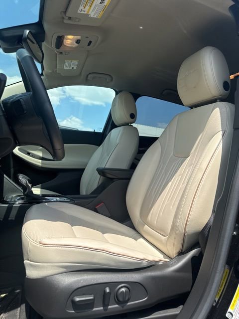 Used 2024 Buick Encore GX Avenir w/ Avenir Convenience Package FWD image 16