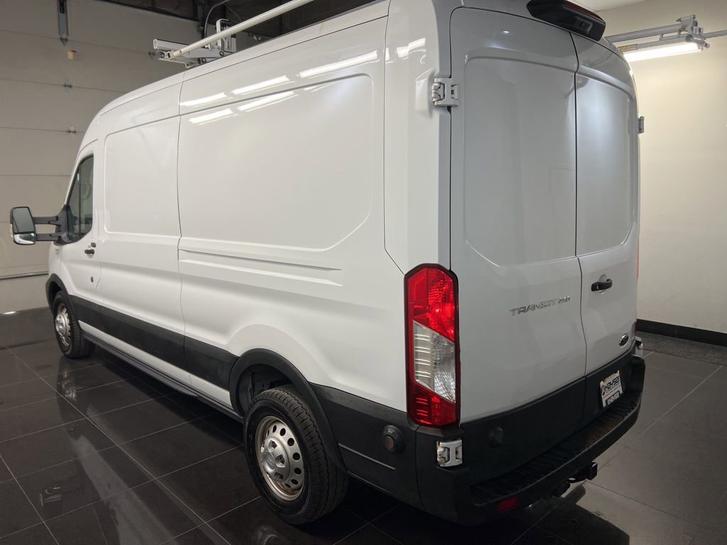 Used 2020 Ford Transit 250 Medium Roof AWD image 4