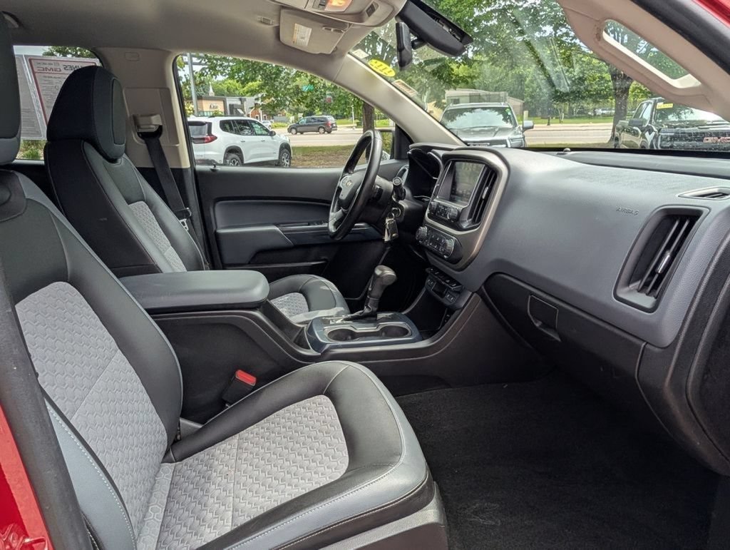 Used 2016 Chevrolet Colorado Z71 AWD/4WD image 18