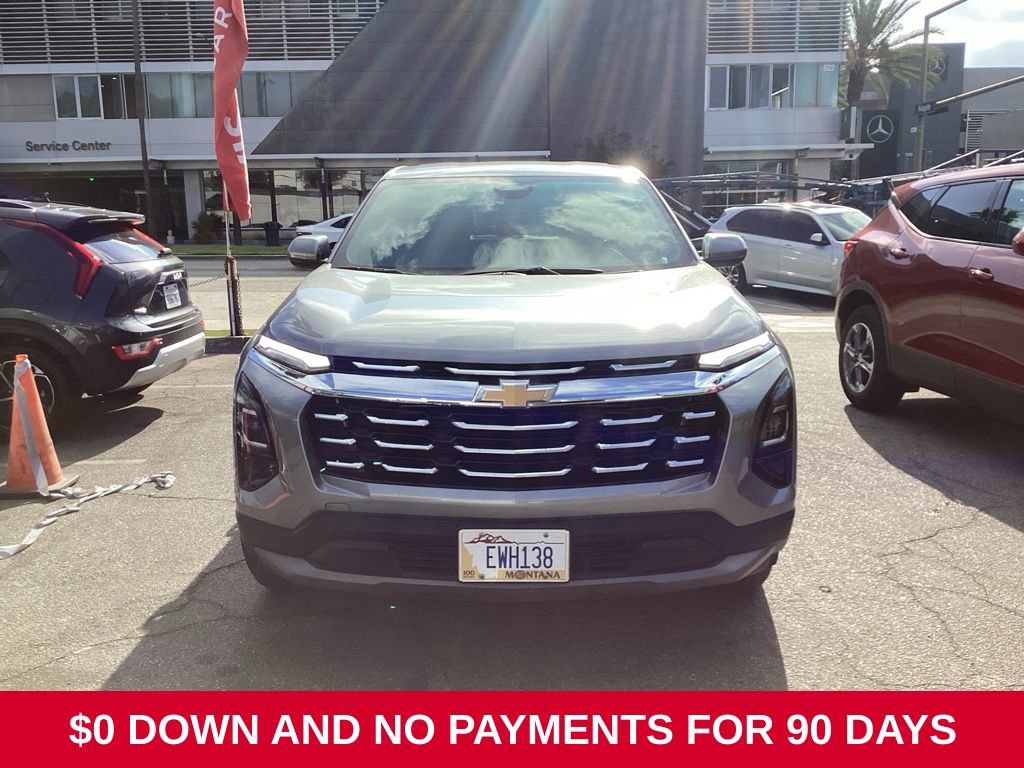 Used 2025 Chevrolet Equinox LT AWD/4WD image 2