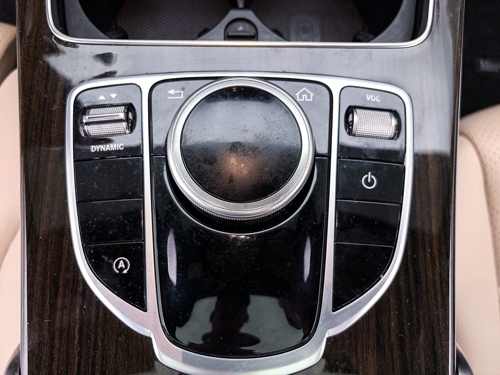 Used 2020 Mercedes-Benz C 300 Sedan image 25