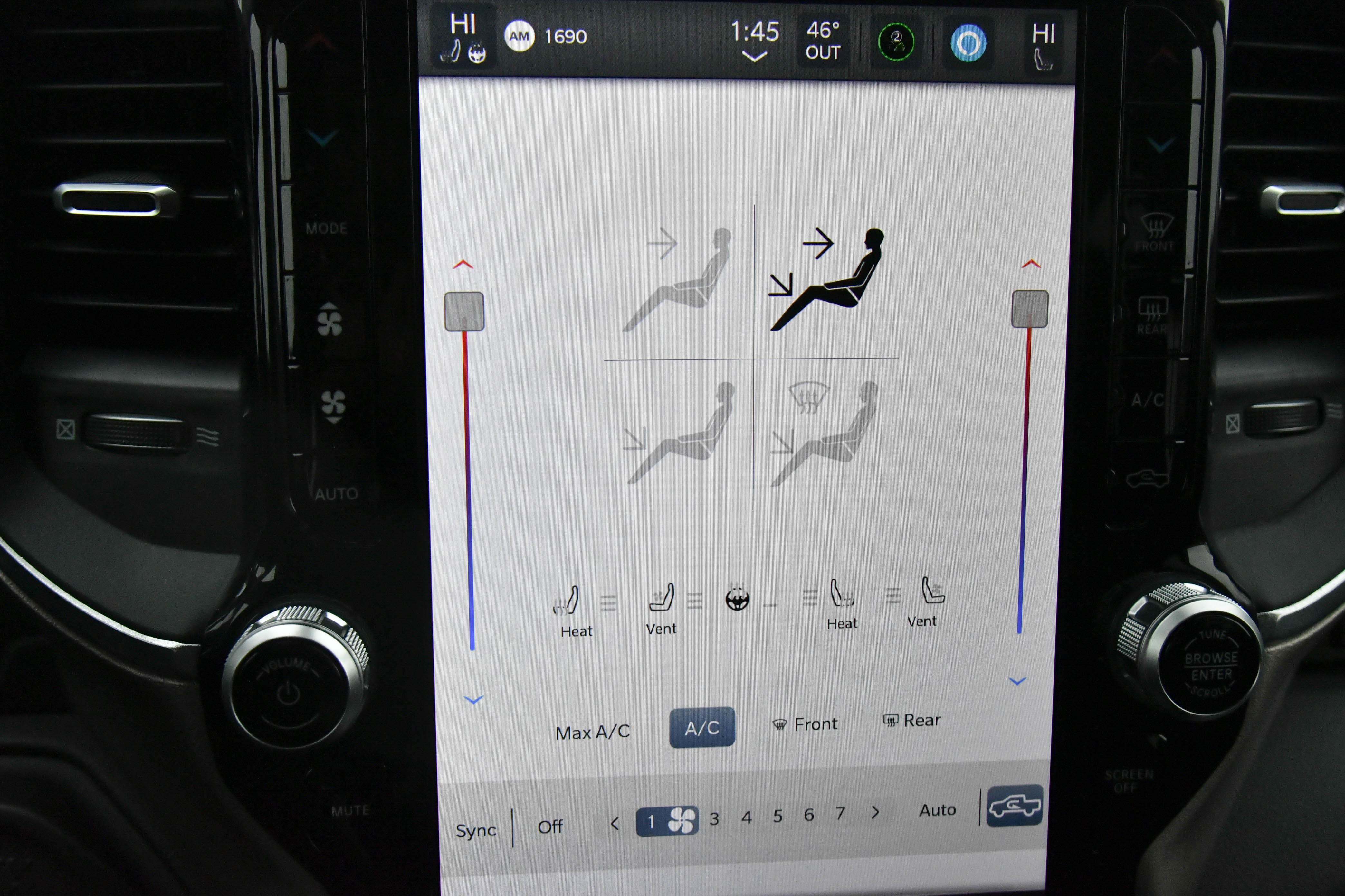 Used 2024 RAM 2500 Laramie image 27