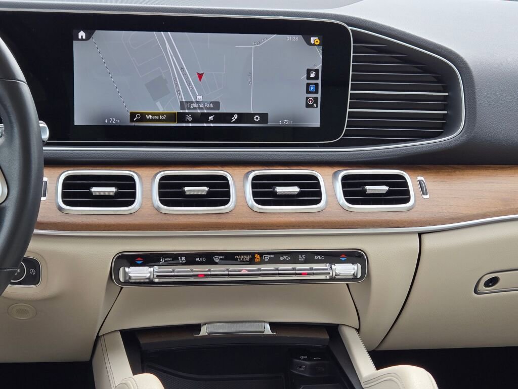 Used 2022 Mercedes-Benz GLE 450 4MATIC video 3