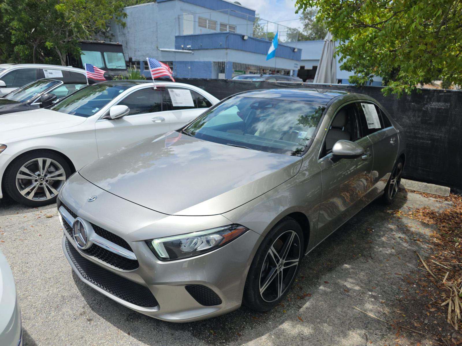 Used 2019 Mercedes-Benz A 220 image 1
