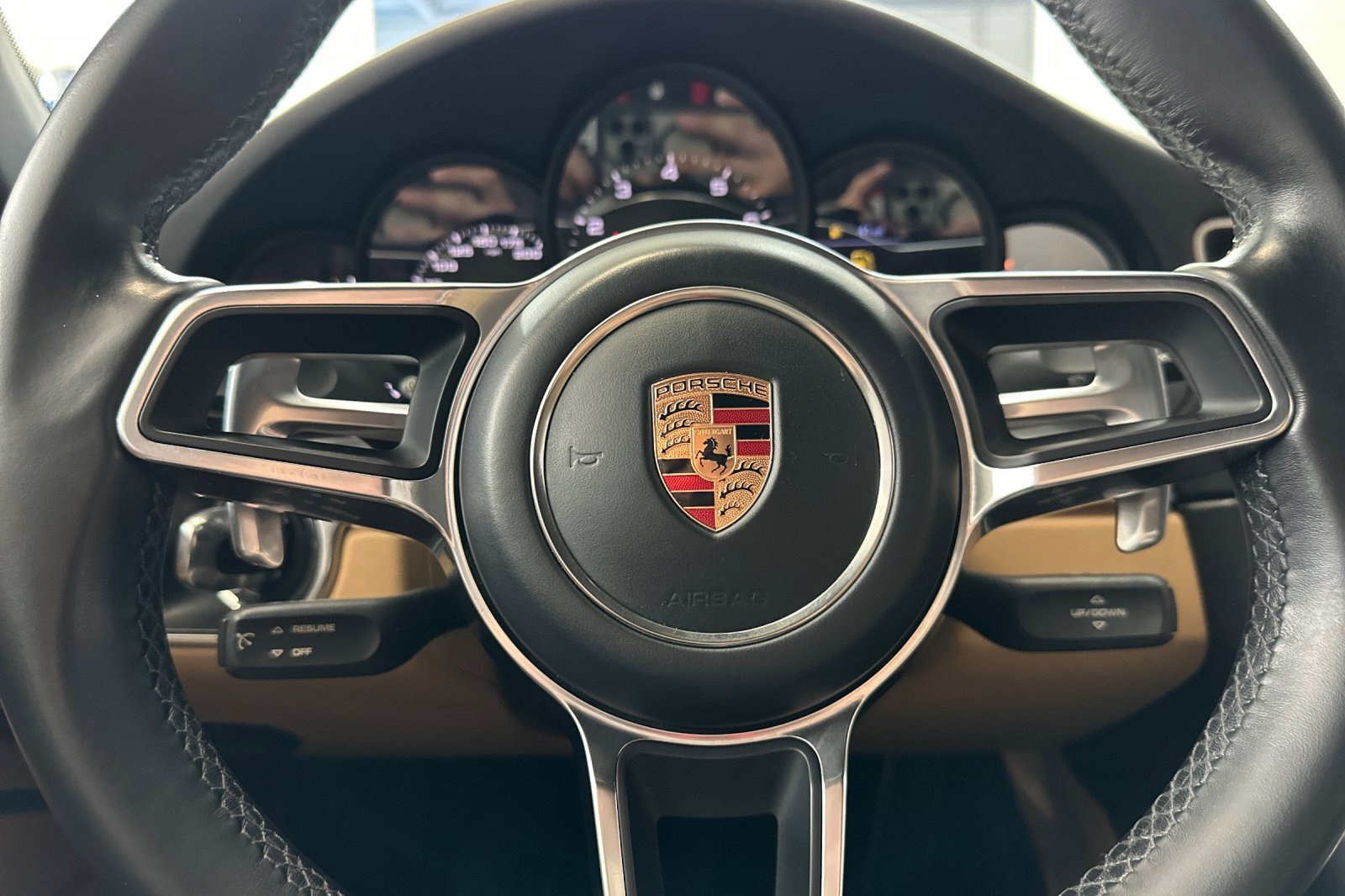 Used 2017 Porsche 911 Carrera RWD image 11