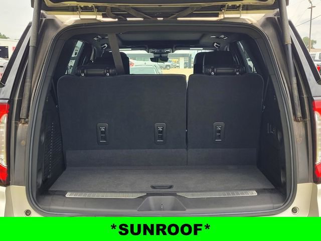 Used 2023 GMC Yukon Denali w/ Advanced Technology Package AWD/4WD image 11