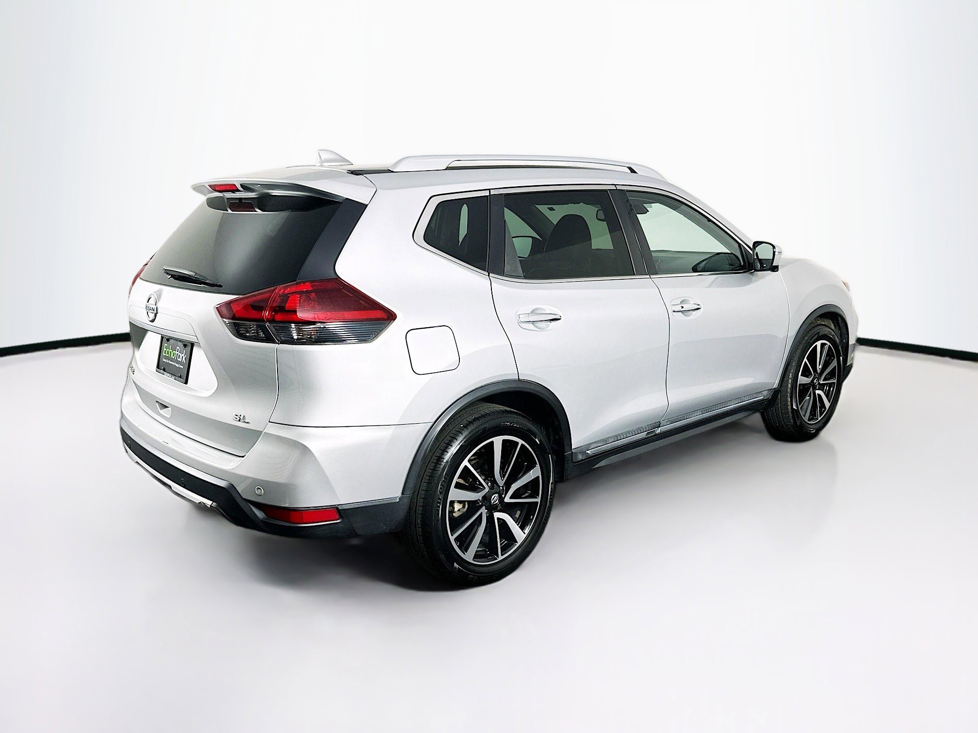 Used 2019 Nissan Rogue SL image 9