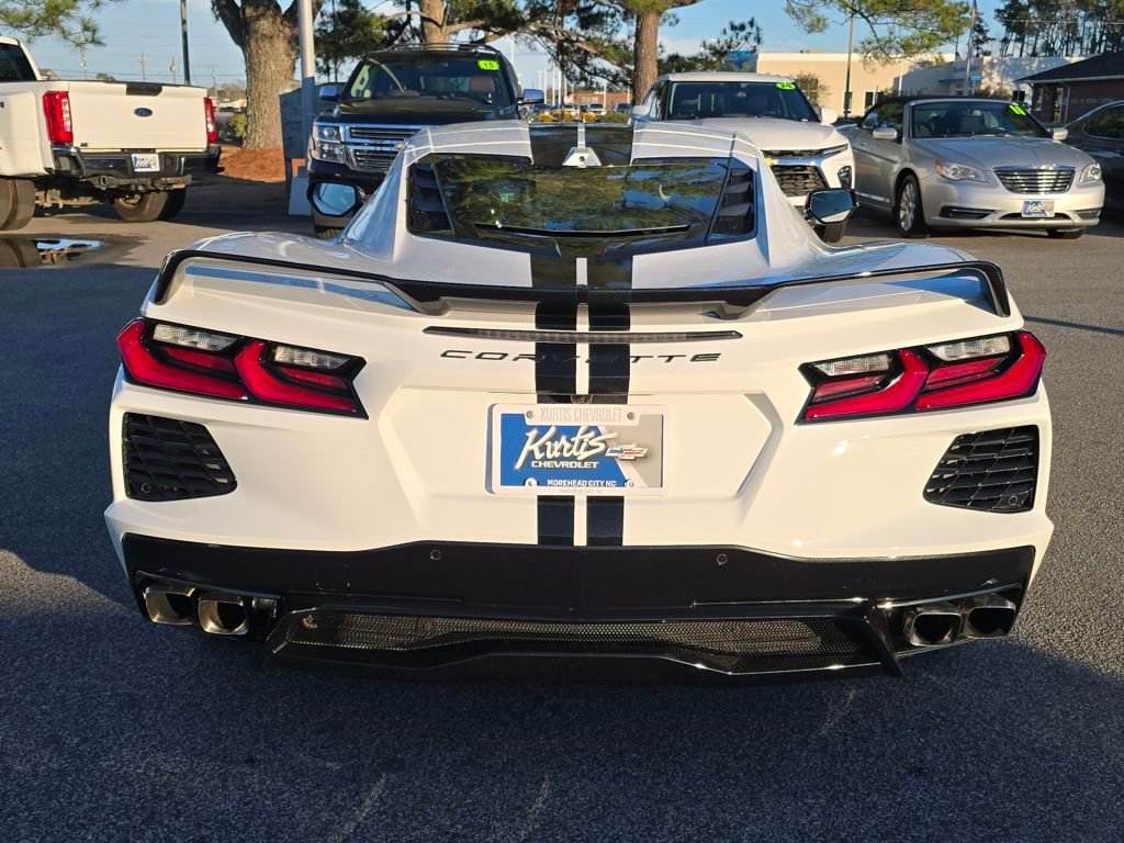 Used 2021 Chevrolet Corvette Stingray Premium Cpe w/ Z51 Performance Package image 4