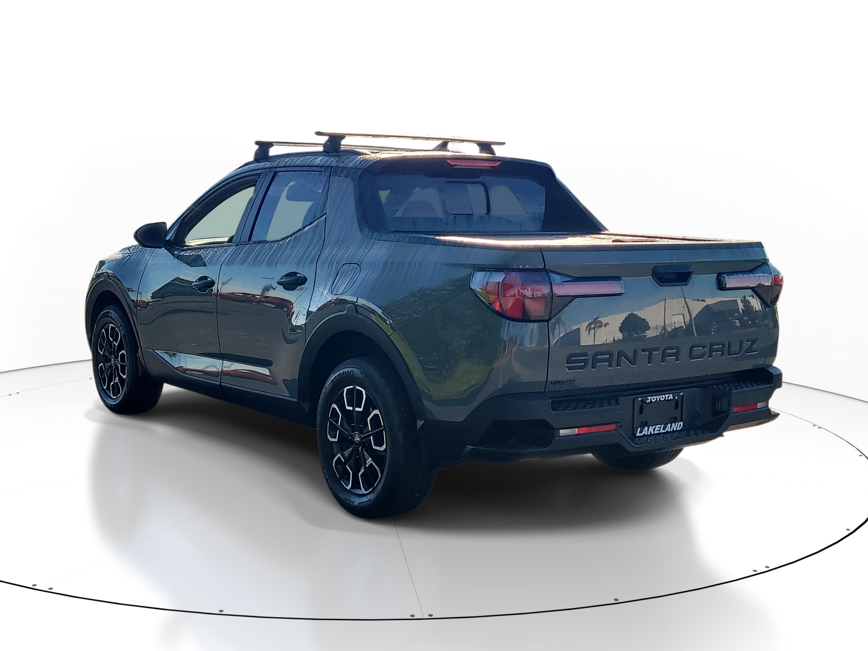 Used 2024 Hyundai Santa Cruz SEL w/ Activity Package FWD image 5