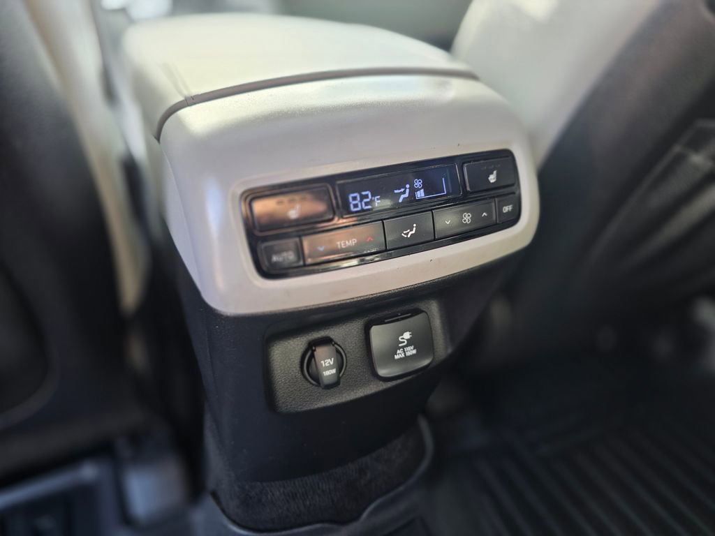 Used 2021 Hyundai Palisade SEL image 18