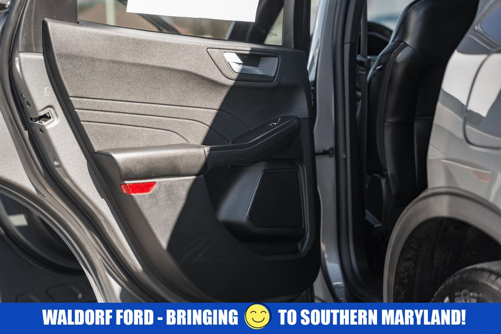 Used 2025 Ford Escape ST-Line image 39