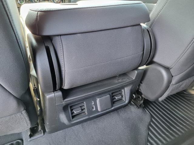 Used 2024 Chevrolet Silverado 1500 LT AWD/4WD image 28