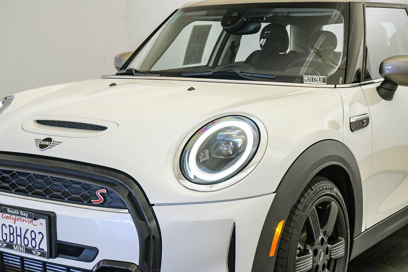 Certified 2024 MINI Cooper S FWD image 8