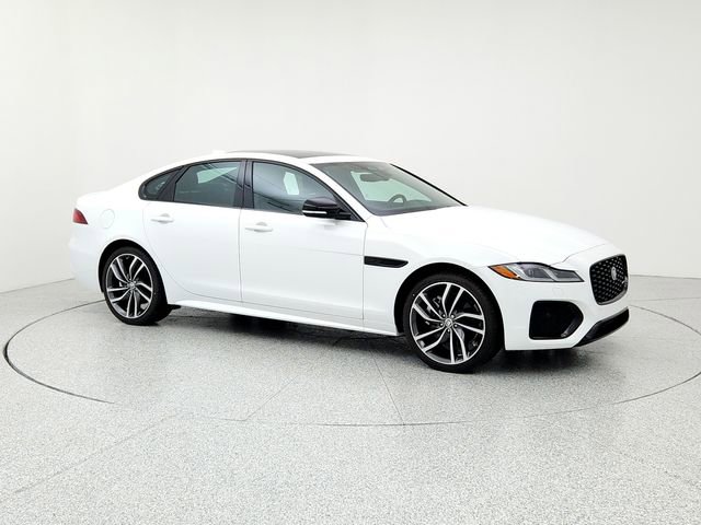 New 2024 Jaguar XF R-Dynamic SE image 3