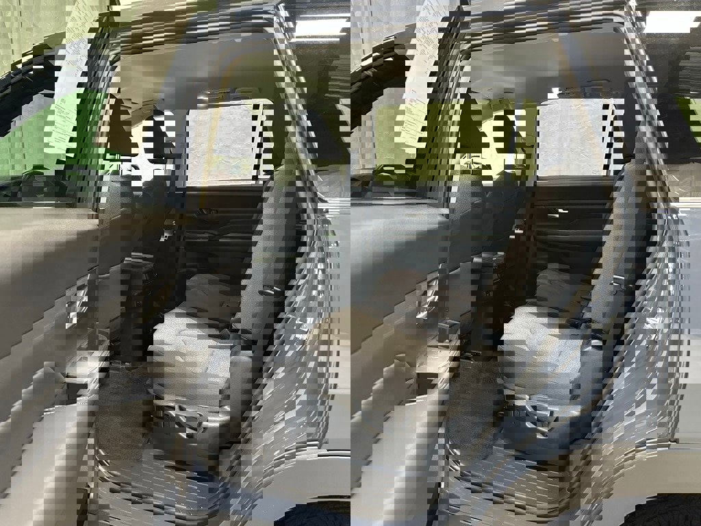 Used 2025 Toyota Grand Highlander AWD image 43