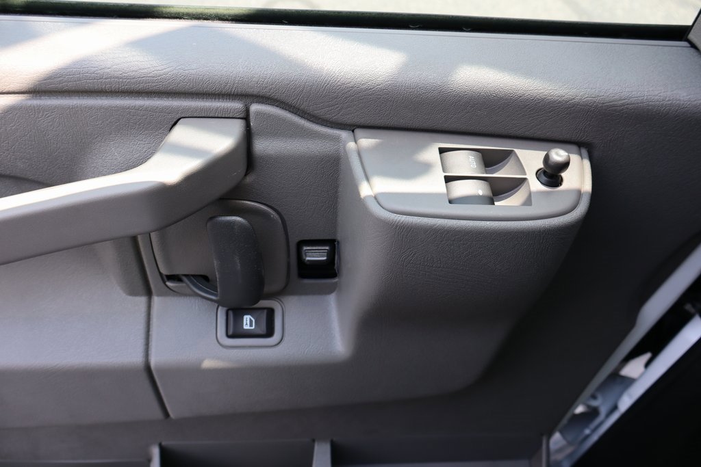 New 2025 Chevrolet Express 2500 Work Van w/ Driver Convenience Package image 17