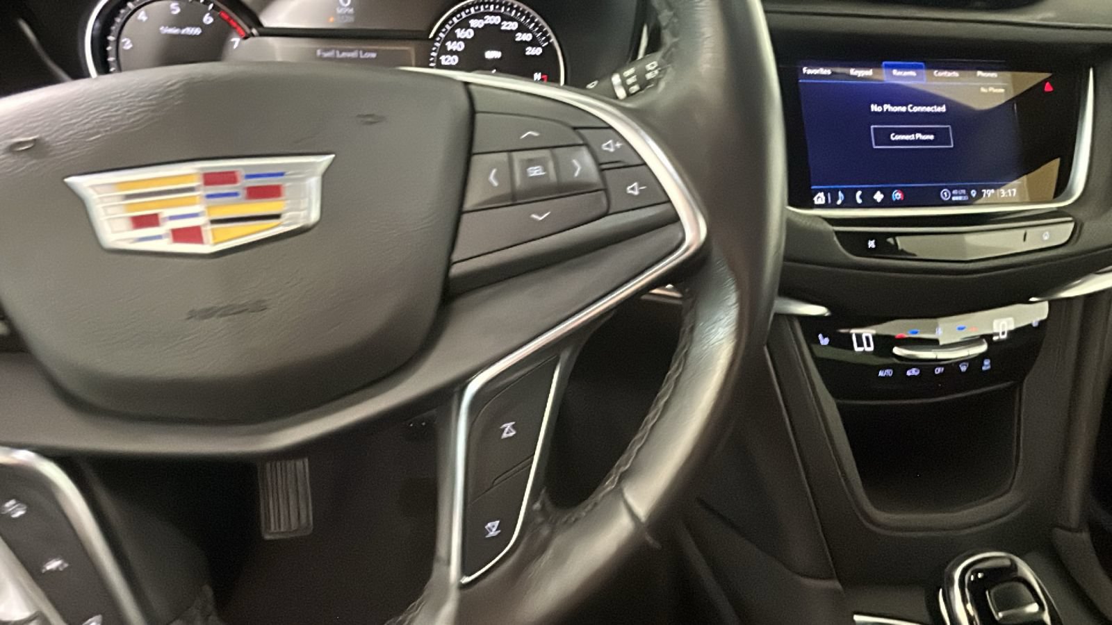 Used 2023 Cadillac XT5 Luxury FWD image 19
