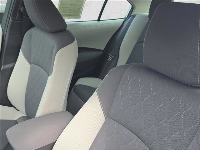 Certified 2025 Toyota Corolla LE FWD image 16