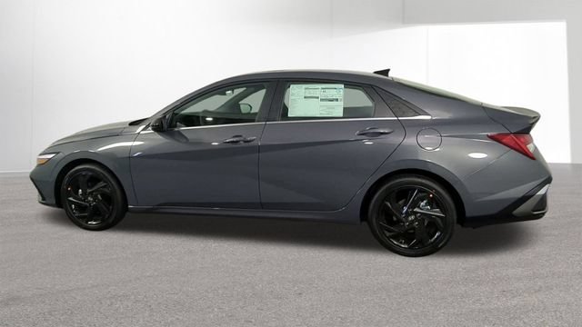 New 2026 Hyundai Elantra SEL Sport Premium FWD image 6