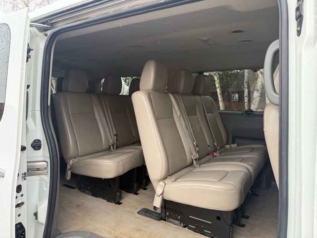 Used 2013 Nissan NV 3500 SL w/ Technology Pkg image 16