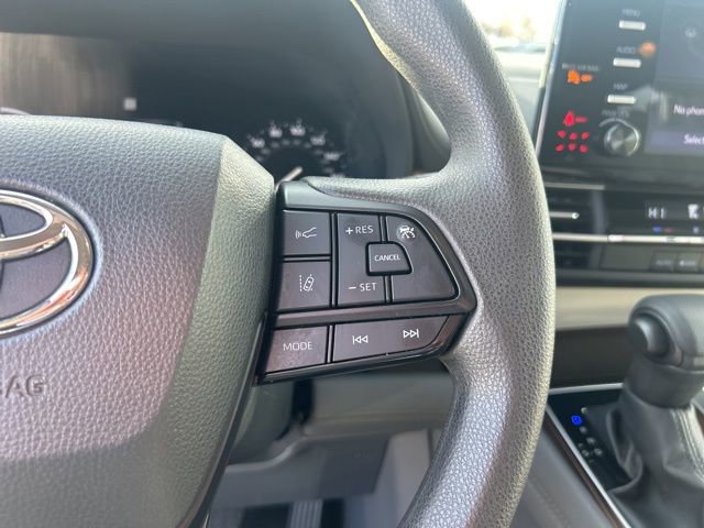 Used 2024 Toyota Sienna LE image 22