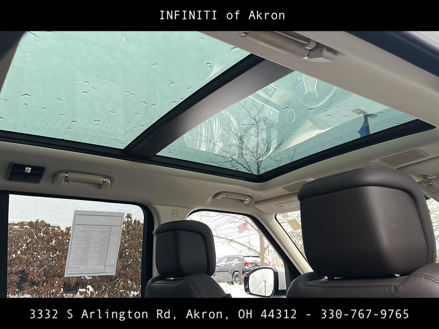 Used 2020 Land Rover Range Rover HSE image 32