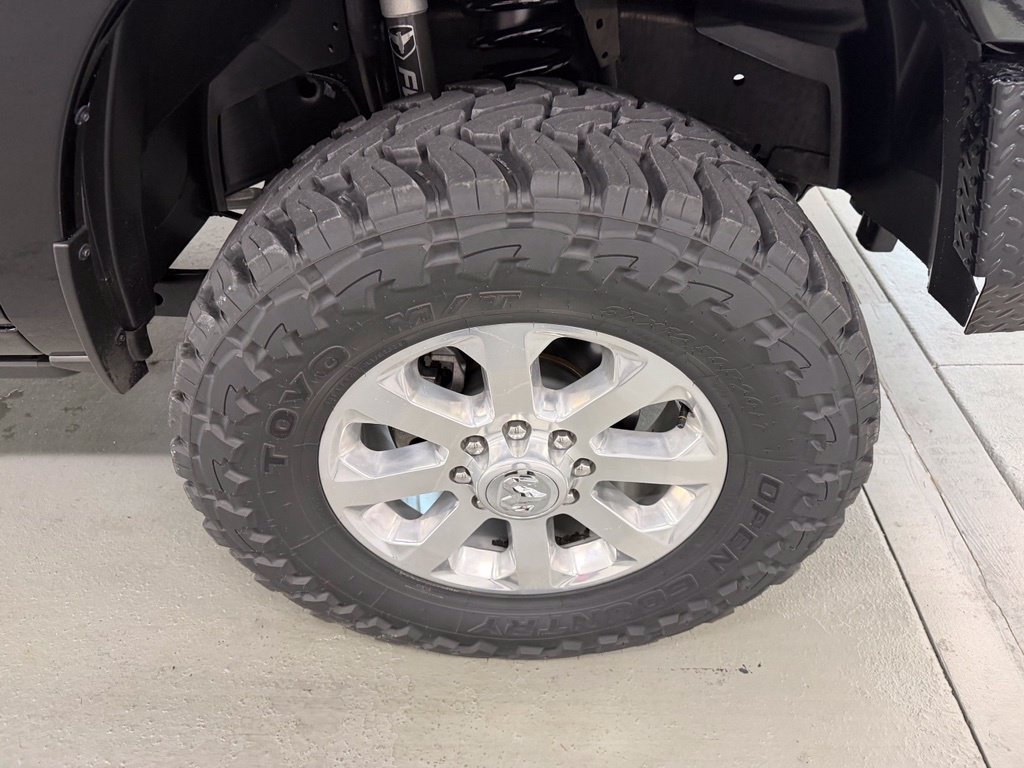 Used 2026 RAM 2500 Laramie w/ Sport Appearance Package AWD/4WD image 4