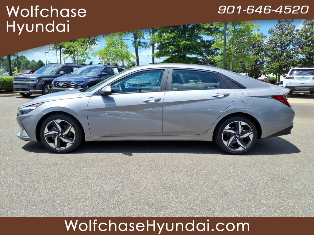 Certified 2023 Hyundai Elantra SEL w/ Convenience Package FWD image 2