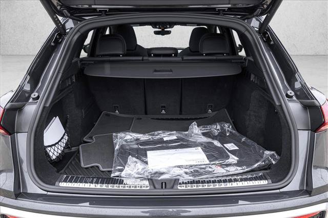New 2026 Audi SQ5 Prestige AWD/4WD image 22