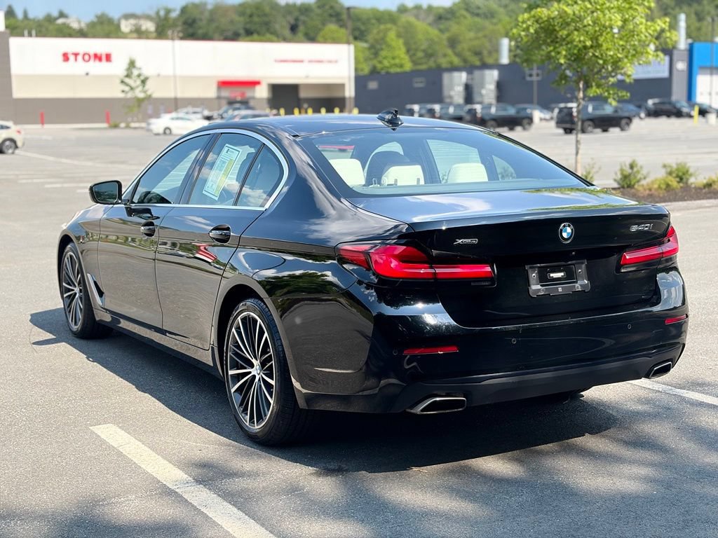 Certified 2023 BMW 540i xDrive w/ Executive Package AWD/4WD image 4