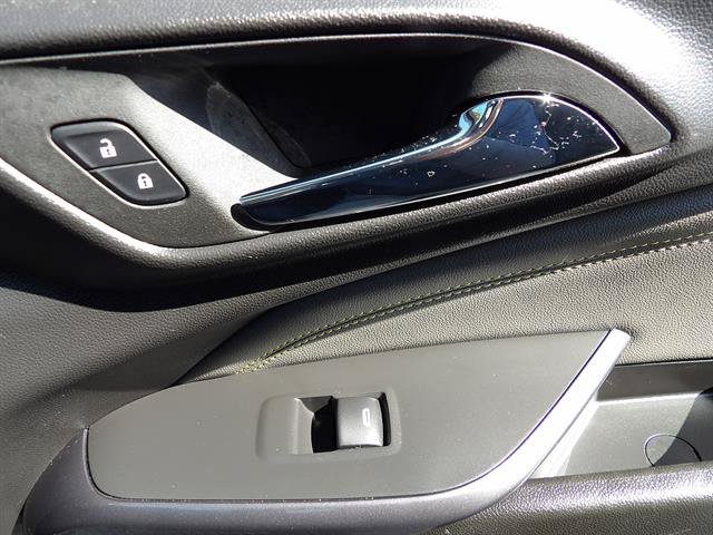 Used 2025 Chevrolet Trax ACTIV w/ Driver Confidence Package FWD image 40