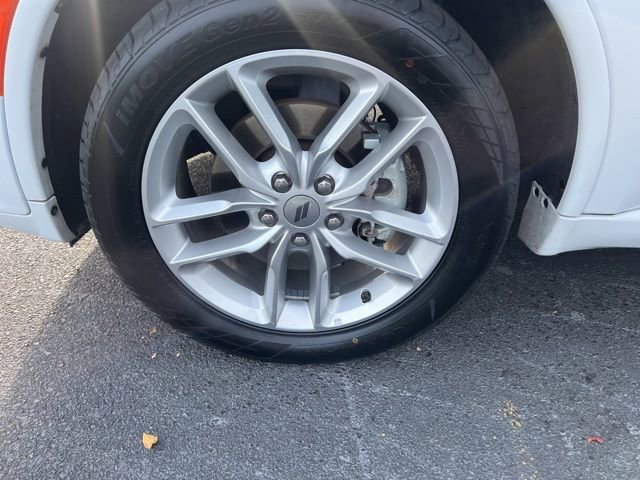 Used 2023 Dodge Durango GT image 25