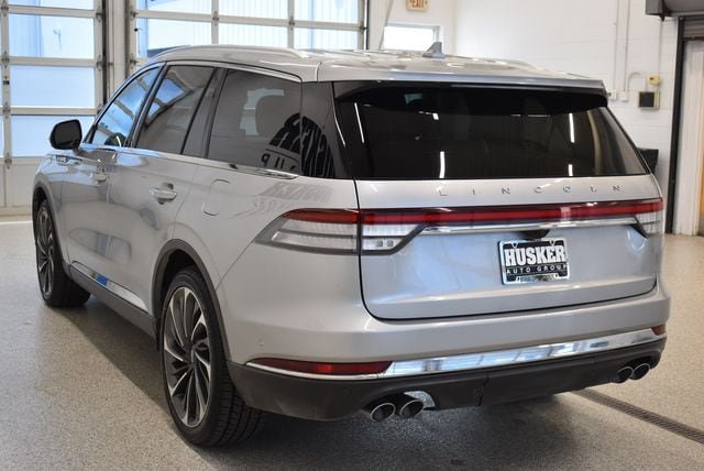 Used 2020 Lincoln Aviator Reserve w/ Equipment Group 202A AWD/4WD image 10