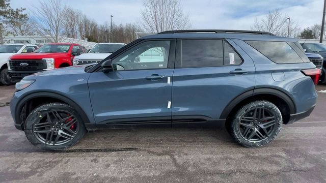 New 2026 Ford Explorer ST-Line w/ ST-Line Street Pack image 5