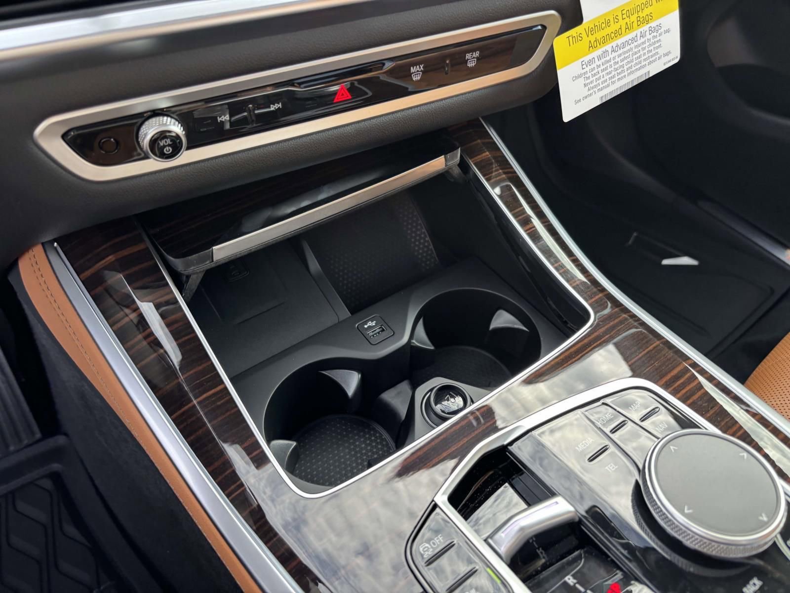 New 2026 BMW X5 xDrive40i w/ Climate Comfort Package image 23