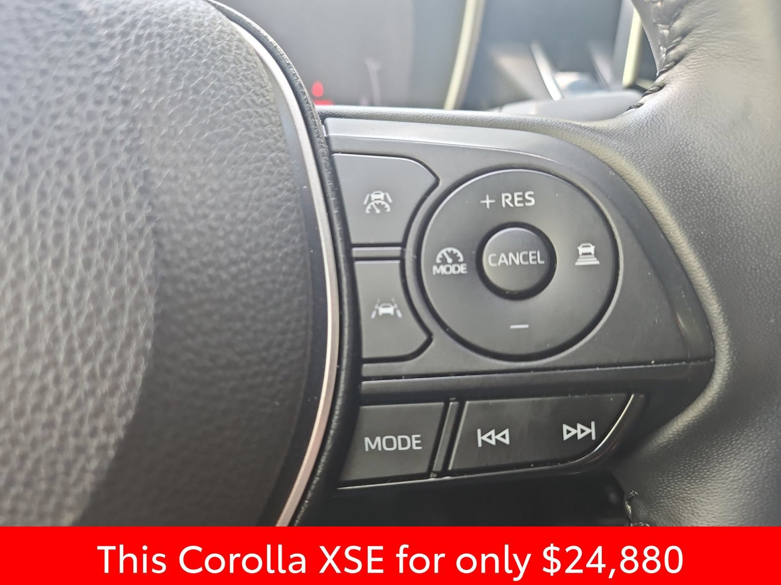 Used 2023 Toyota Corolla XSE FWD image 29